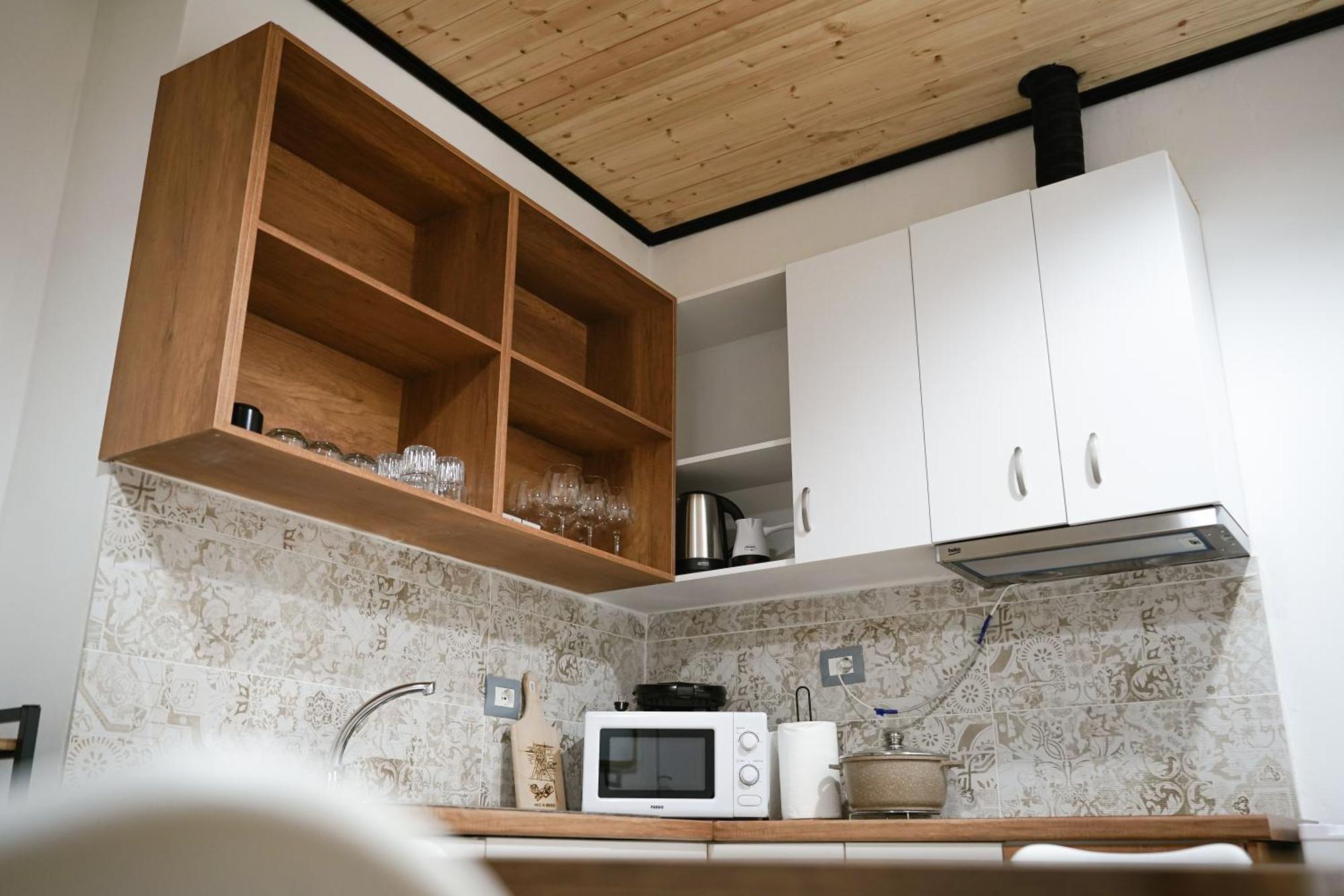 Ora Apartments Gjirokastër Esterno foto